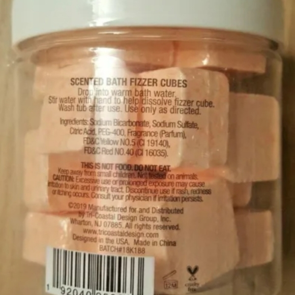 Buy 3 get 1 free (see details),  1-Mango Peach Bath Fizzers + 2 BATH BOMBS (310) - Picture 3 of 5